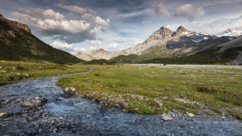 Il spazi d’aua, sco quia in Val Mora La Stretta, es uossa protet eir dal suveran dal Cumün da Val Müstair.  (fotografia: Gaudenz Danuser)