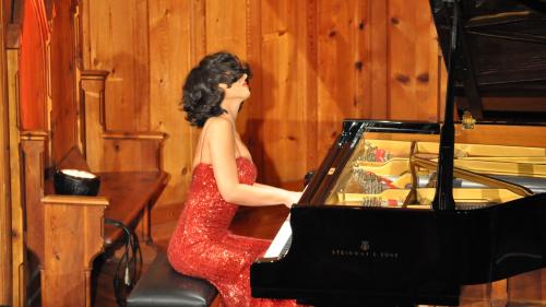 Top Star am Engadin Festival: Die Pianistin Khatia Buniatishvili
