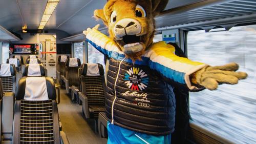 Der öffentliche Verkehr fährt während den alpinen Skiweltmeisterschaften in St. Moritz, in Kombination mit einem ausgeklügelten Shuttleservice, ein grossflächig angelegtes Konzept auf, welches unter anderem einen Taktfahrplan nach dem Vorbild Schweizer Gr