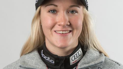Fabiana Wieser aus Sent will sich nach einer guten Sommervorbereitung für die nordische U23-WM in Park City qualifizieren (Foto: Swiss Ski).