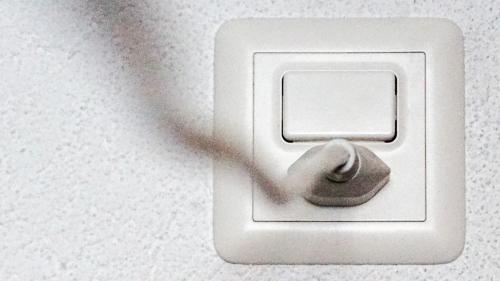 Im Keller dreht der Zähler, und im Haushalt fliesst der Strom. Diese alltägliche Selbstverständlichkeit fusst aber auf einem hochkomplexen Energiemarkt. Foto: Jon Duschletta