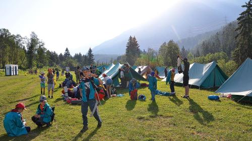 La fin d’eivna dals battasendas «WöWe» da tuot il Grischun ha gnü lö in Engiadina Bassa suot cundiziuns optimalas. fotografia: Mayk Wendt