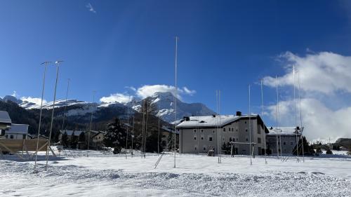 Die Überbauung Lagrev Sils mit geplanten 18 Wohnungen. Foto: Andrea Gutgsell