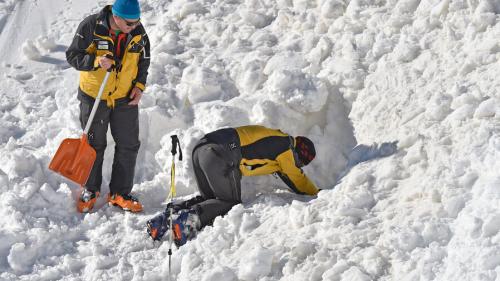 Die Anforderungen an die freiwilligen Retter der Bergrettung steigen. Foto: Alpine Rettung Schweiz