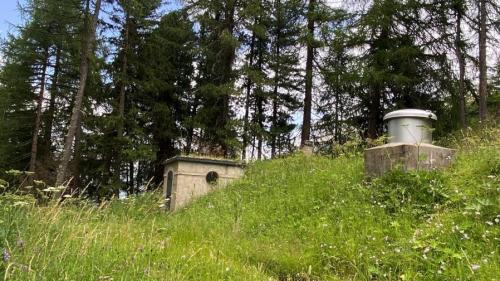 Dieses Wasserreservoir bereitete den Verantwortlichen der Gemeinde S-chanf Sorgen. Foto: Gemeinde S-chanf