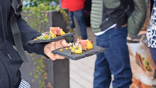 Exquisite Dessertkreationen von Nikolaj Dickheiwer aus dem Vital-Hotel Samnaunerhof. Fotos: Imke Marggraf