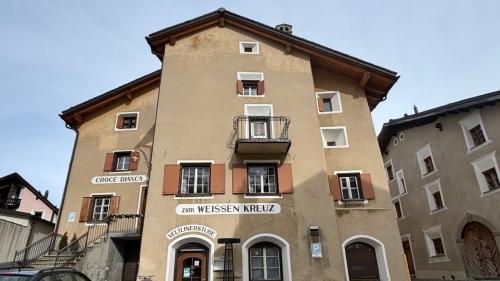 L’ustaria Croce a Samedan saro üna da las pü cuntschaintas in Engiadina’Ota e pudess quinter bgeras istorgias. L’avegnir da l’ustaria es però pü scu insgüra. fotografia: Martin Camichel