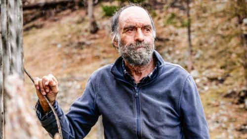 Göri Klainguti. fotografia: Jon Duschletta