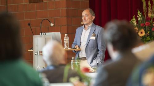 Il secretari general da la Lia Rumantscha, Markus Solinger (fotografia: Marco Hartmann).