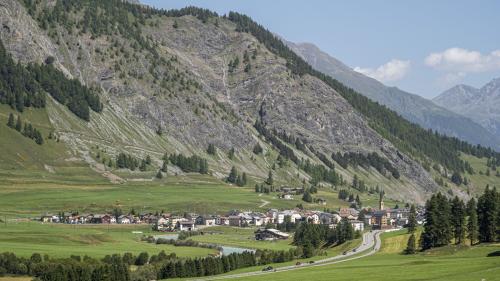 Vista sün S-chanf. fotografia: Daniel Zaugg