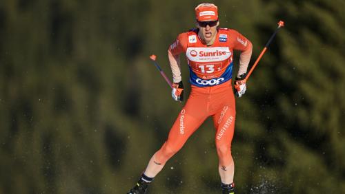 Noe Näff zeigte im Teamsprint einen starken Auftritt und lief auf Rang 4. Foto: Keystone, Gian Ehrenzeller/fmr