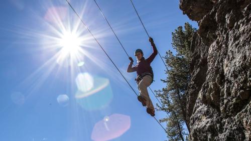 Die Seilbrücke vor dem Adlerhorst kann über eine einfachere Route umgangen werden (Foto: z. Vfg)