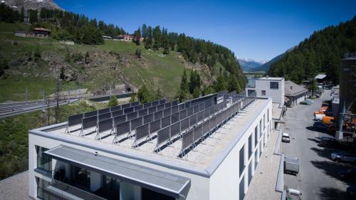 Unter anderem will der Kanton künftig erneuerbare Energien noch stärker fördern. Foto: St. Moritz Energie