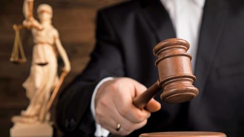 Bei der Ortsplanungsrevision Serletta Süd werden wohl die Gerichte das letzte Wort haben. Foto: shutterstock/Duda