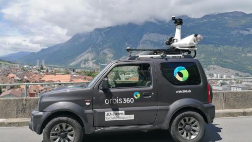 Mit einem besonderen Gerät werden die Daten erfasst. Foto: z.Vfg.