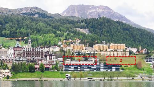 Diese Ansicht von St. Moritz dürfte sich so rasch nicht verändern: Das Gebiet Serletta Süd mit dem alten 
Hauptpostgebäude (1) und Serletta Nord (2). Foto: Jon Duschletta