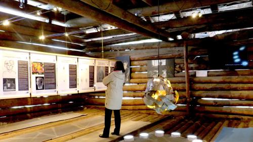 Einblick in den Ausstellungsraum der Stalla Uno.             Foto: Katharina von Salis