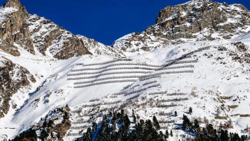 Lawinenschutz stützt sich auf neue Erkenntnisse zur Stabilität von Schwachschichten in der Schneedecke.
Foto: Jon Duschletta