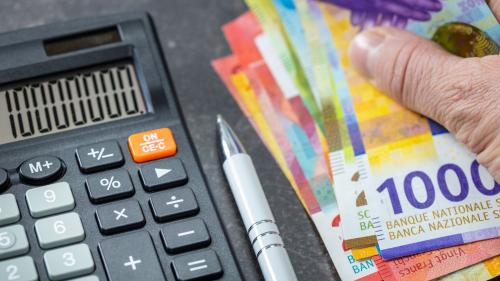 Die Besoldung des Gemeindevorstandes wird in einem Gesetz geregelt. Weil das Referendum zustande gekommen ist, wird der Souverän
das letzte Wort haben.  Foto: shutterstock.com/Andrzei Rostek