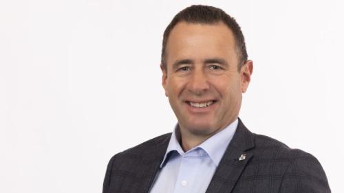 Rico Lamprecht es gnü reelet cleramaing i'l Grond cussagl (fotografia: mad)