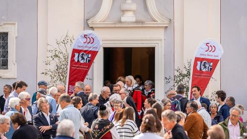In Samedan wurde vergangenen September der Bundstag der Kirchen gefeiert. In Valchava wurde im Oktober der Bundstag im Rahmen der traditionellen Festa da la Racolta gefeiert. Fotos: Yanik Bürki/Dominik Täuber