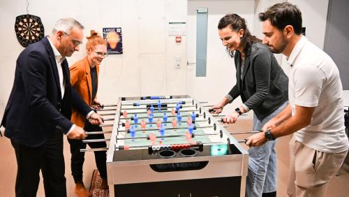 Ein Sinnbild für gemeinschaftliche Politik. Verschiedene Taktiken und Spielzüge können zum Sieg führen – und ab und an zu einem Unentschieden, dem  Kompromiss. 	Foto: Reto Stifel