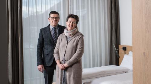 Das Hotelierspaar Kurt und Julia Baumgartner. Foto: Belvedere Hotel Familie