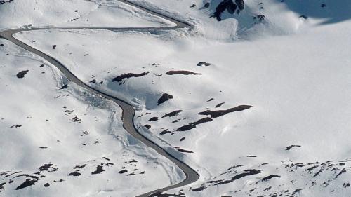 Adonta cha la squadra da rumir da la Pro Flüela nu d’eira confruntada cun navaglias quist inviern, nu d’eira la situaziun da via apparaintamaing adüna cuntantaivla pels automobilists (fotografia: mad).