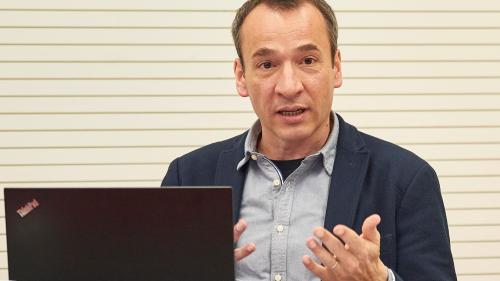 Die Pandemie gestaltet das Tagesprogramm von Martin Bühler seit mehr als einem Jahr (Foto: Nina Mattli).