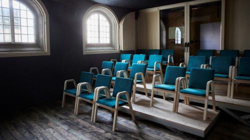 Culla tecnologia plü moderna muossa il Cinema Staziun mincha fin d’eivna films da tuot ils geners (fotografia: Anita Affentranger).