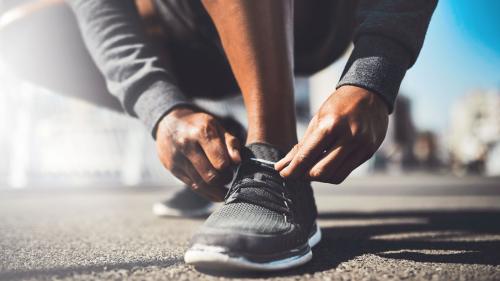 Die Schweizerische Gesundheitsobservatorium gibt jeweils einen ­Überblick über den Gesundheitszustand und das ­gesundheitsbezogene Verhalten der Bevölkerung. Foto: Shutterstock / PeopleImages.com