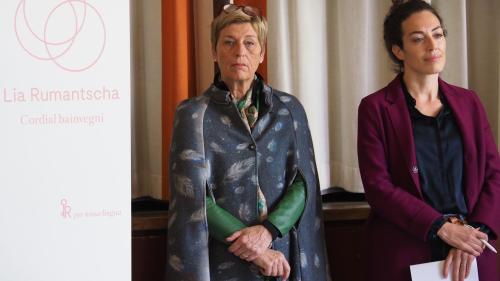 Las co-presidentas da la Lia Rumantscha (da schnestra): Urezza Famos e Gianna Luzio (fotografia: David Truttmann).