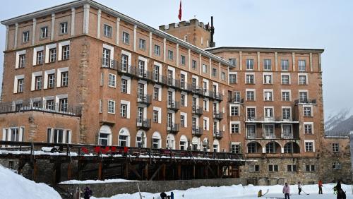 Das Hotel Castell in Zuoz schliesst Ende Saison für zwei Jahre aufgrund einer umfassenden Renovierung: Archivfoto: Reto Stifel