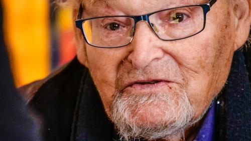 Jacques Guidon, ün instancabel «influencer» ed ün, chi tgnaiv’insembel il puogn plain dad individualists. fotografias: Jon Duschletta