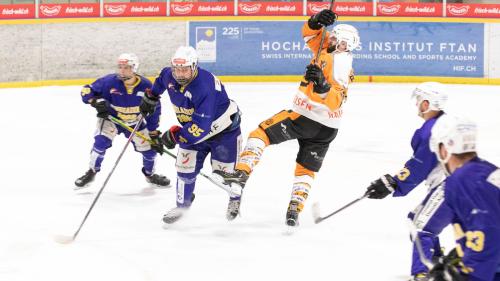 Der CdH Engiadina hat zuhause auch das zweite Play-off-Spiel gegen den KSC Küssnacht am Rigi verloren (Foto: Marco Ritzmann).