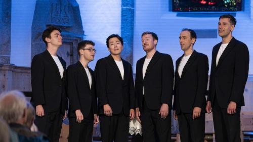 The King’s Singers: Patrick Dunachie, Edward Button, Julian Gregory, Christopher Bruerton, Nick Ashb, Jonathan Howard (von links) Foto: Engadin Festival, Quim Vilar