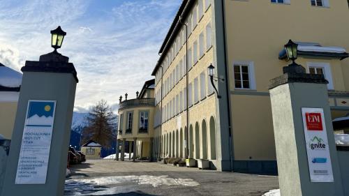 Das Bildungskonzept beruht auf zwei Säulen: das Gymnasium und das Ignite-Programm. Foto: Fadrina Hofmann