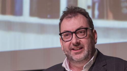 Am Tag der betreuenden Angehörigen hat Peter Peyer auf Angebote für betreuende Angehörige hingewiesen. Foto: Archivfoto Daniel Zaugg