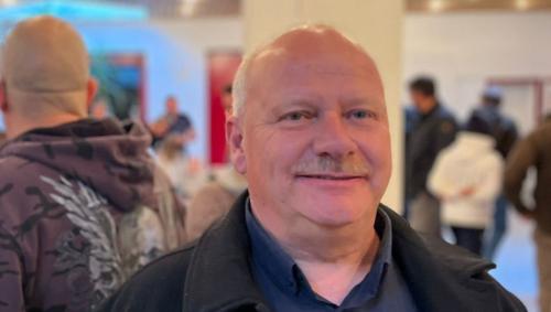 Gian Andrea Bott es gnieu elet in dumengia scu nouv president cumünel da S-chanf (fotografia: Flurin Juon).