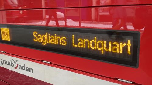 Ab dem 11. März fährt keine Direktverbindung Landquart-Scuol mehr, Reisende müssen in Sagliains umsteigen. Foto: Fadrina Hofmann