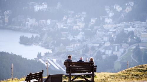 Über die Massnahmenvorschläge im «Aktionsplan Alpenraum» hinaus befasst sich die Regierungskonferenz der acht Gebirgskantone auch mit touristischen Aspekten.  Foto: Jon Duschletta